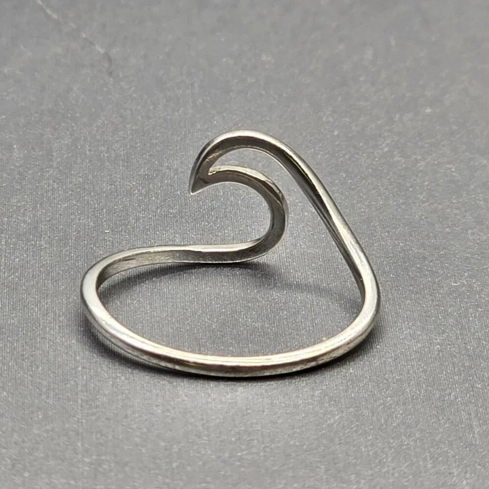 VTG Sterling Silver Wave Ring Size 8 Openwork Minimalist Abstract Wire Design - Picture 3 of 7